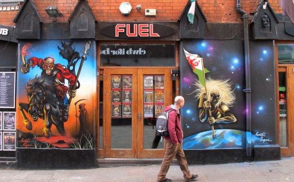 Fuel-Nightclub-Graffiti