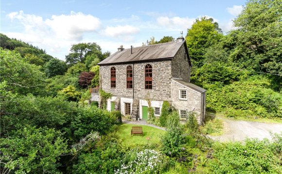 Property for sale Machynlleth