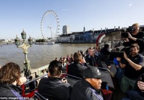 Four players enjoyed a trip on the London Underground and took in the sights which included the London Eye